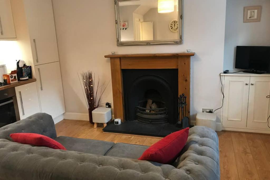 8A Tweed Cottage, Just Off The High St In Peebles Eksteriør billede