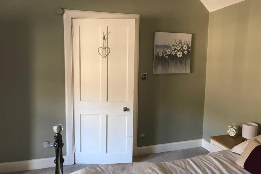 8A Tweed Cottage, Just Off The High St In Peebles Eksteriør billede